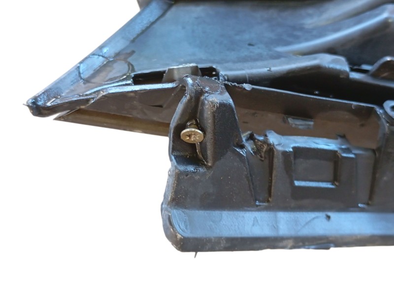 Recambio de rejilla delantera para renault captur i (j5_, h5_) 1.5 dci 90 referencia OEM IAM 620935704R  