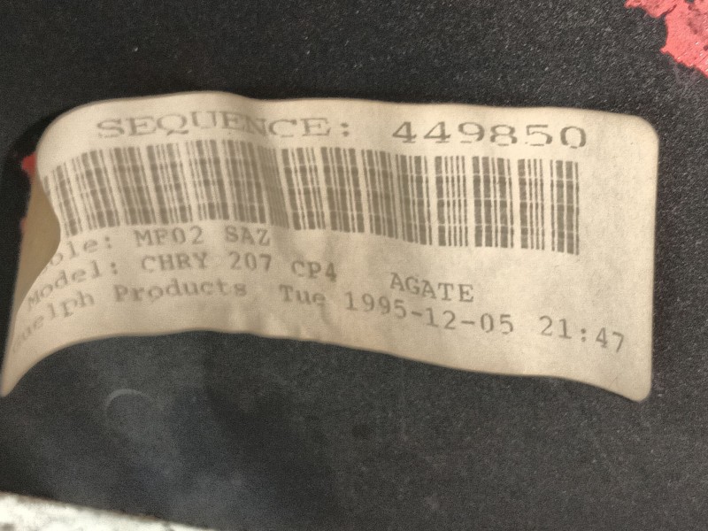 Recambio de apoyabrazos central para chrysler new yorker (lh) básico referencia OEM IAM MF02SAZ 449850 