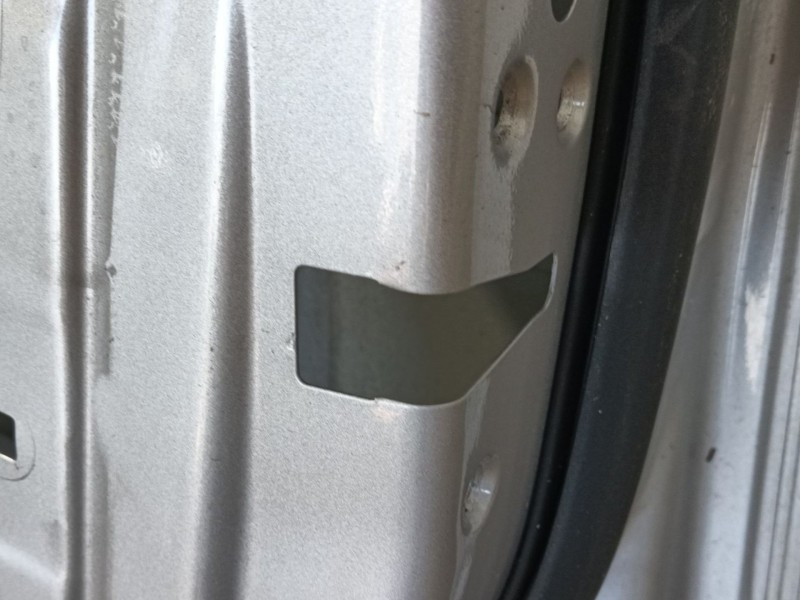 Recambio de puerta delantera derecha para ford focus iii 1.6 ti referencia OEM IAM 2147844  