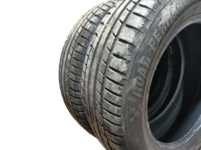 Recambio de neumatico para » otros... modelos referencia OEM IAM 185/65 R15 88H 2 RIKEN