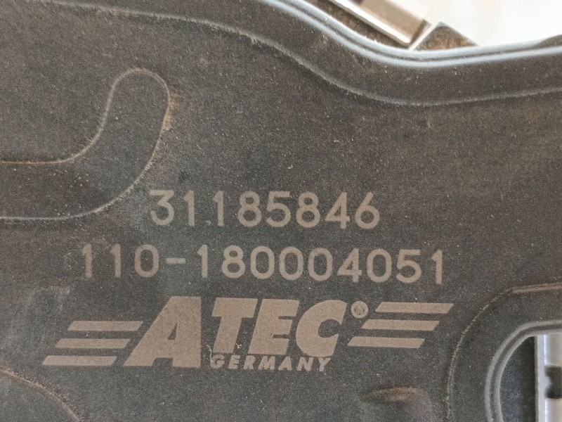 Recambio de caja mariposa para audi a5 (8t3) 1.8 tfsi referencia OEM IAM 6F133062Q 31185846 