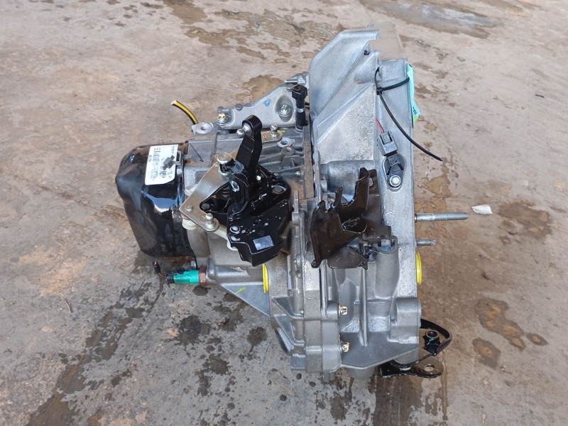 Recambio de caja cambios para nissan note (e12) 1.5 dci referencia OEM IAM 3210000Q0J  