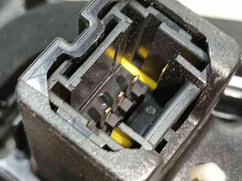 Recambio de piloto trasero derecho interior para renault megane iv hatchback (b9a/m/n_) 1.3 tce 140 (b9nb) referencia OEM IAM   