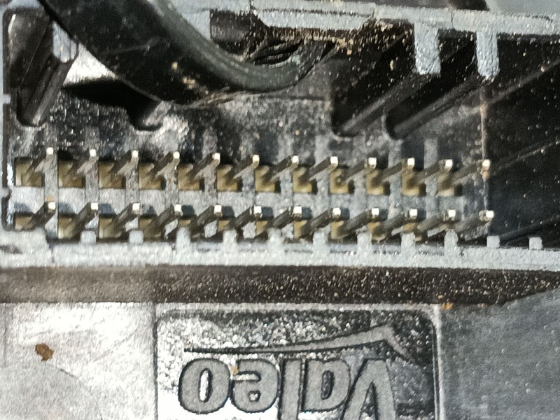 Recambio de mando elevalunas delantero izquierdo para renault megane iv hatchback (b9a/m/n_) 1.3 tce 140 (b9nb) referencia OEM I