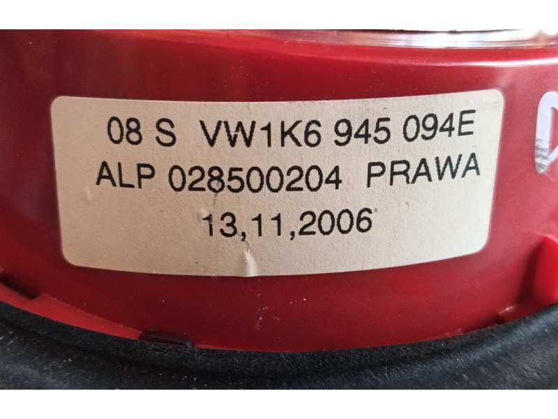 Recambio de piloto trasero derecho interior para volkswagen golf v (1k1) 2.0 tdi 16v referencia OEM IAM   