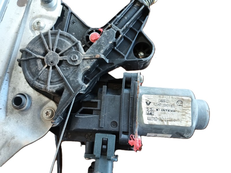 Recambio de elevalunas delantero izquierdo para renault megane iv hatchback (b9a/m/n_) 1.3 tce 140 (b9nb) referencia OEM IAM   