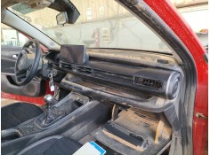 Recambio de salpicadero para jeep  avenger (j2) 1.2 turbo gasolina 1199ccm 101cv 74kw referencia OEM IAM    2