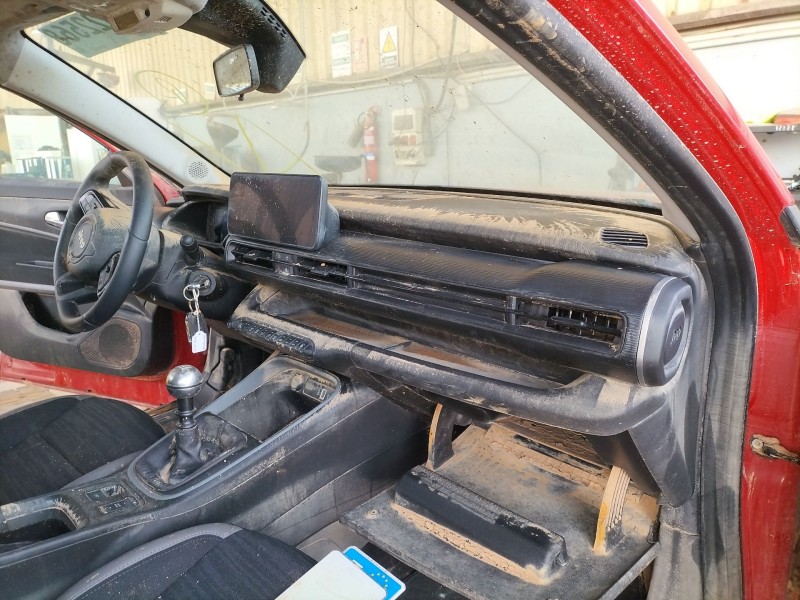 Recambio de salpicadero para jeep  avenger (j2) 1.2 turbo gasolina 1199ccm 101cv 74kw referencia OEM IAM   