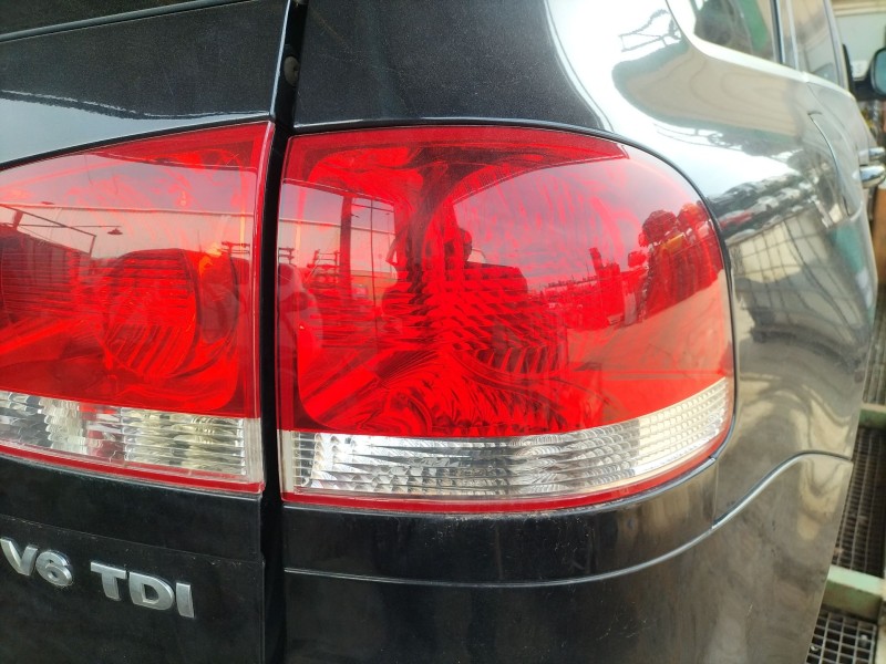 Recambio de piloto trasero derecho para volkswagen touareg (7la, 7l6, 7l7) 3.0 v6 tdi referencia OEM IAM   