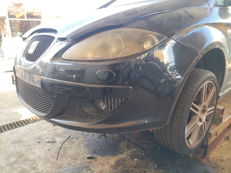 Recambio de paragolpes delantero para seat altea (5p1) 2.0 tdi 16v referencia OEM IAM   