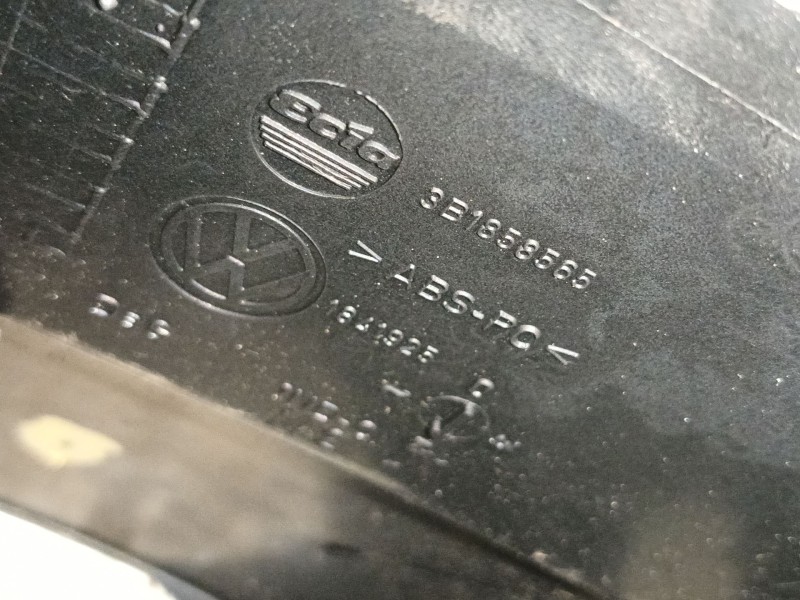 Recambio de moldura para volkswagen passat b5.5 variant (3b6) 1.9 tdi referencia OEM IAM 3B1858565A2AQ 3B1858565 