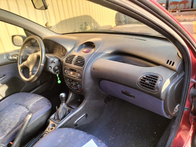 peugeot 206 hatchback (2a/c) del año 2000