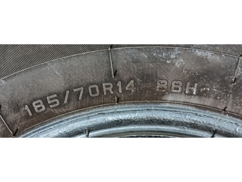 Recambio de neumatico para » otros... modelos referencia OEM IAM   