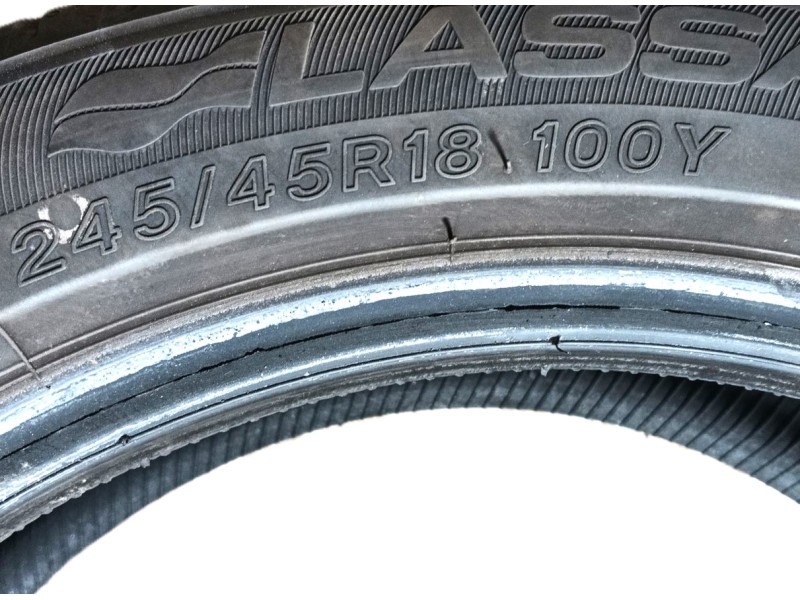 Recambio de neumatico para » otros... modelos referencia OEM IAM 245/45 R18 100Y 2 LASSA
