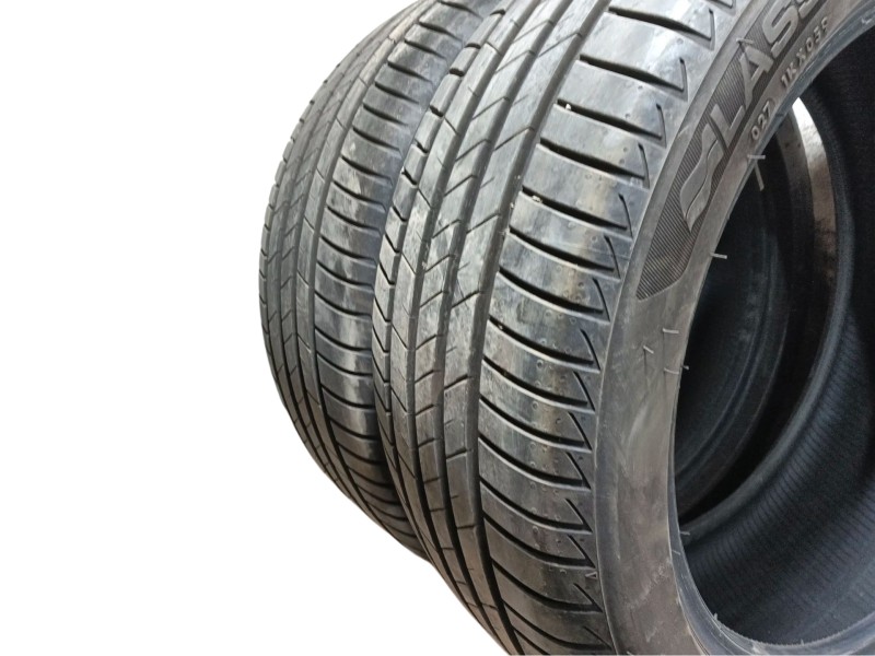 Recambio de neumatico para » otros... modelos referencia OEM IAM 245/45 R18 100Y 2 LASSA