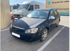 KIA CERATO I SEDÁN (LD)