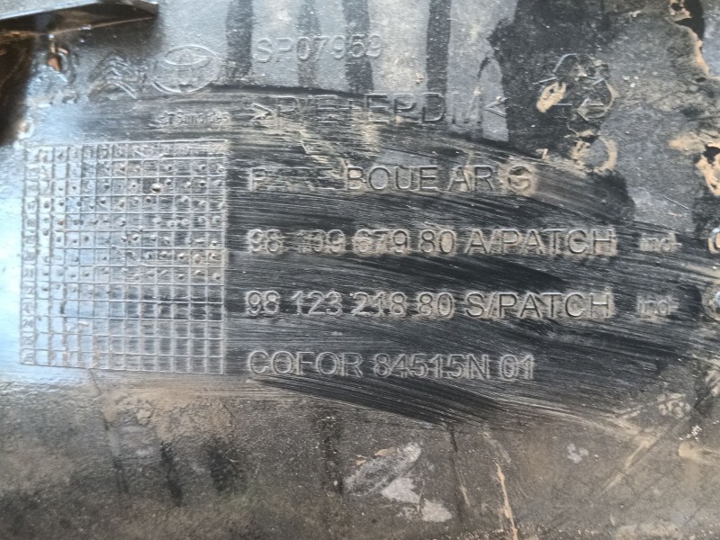 Recambio de paso de rueda trasero izquierdo para fiat scudo furgoneta 2.0 multijet 145 (506) referencia OEM IAM   