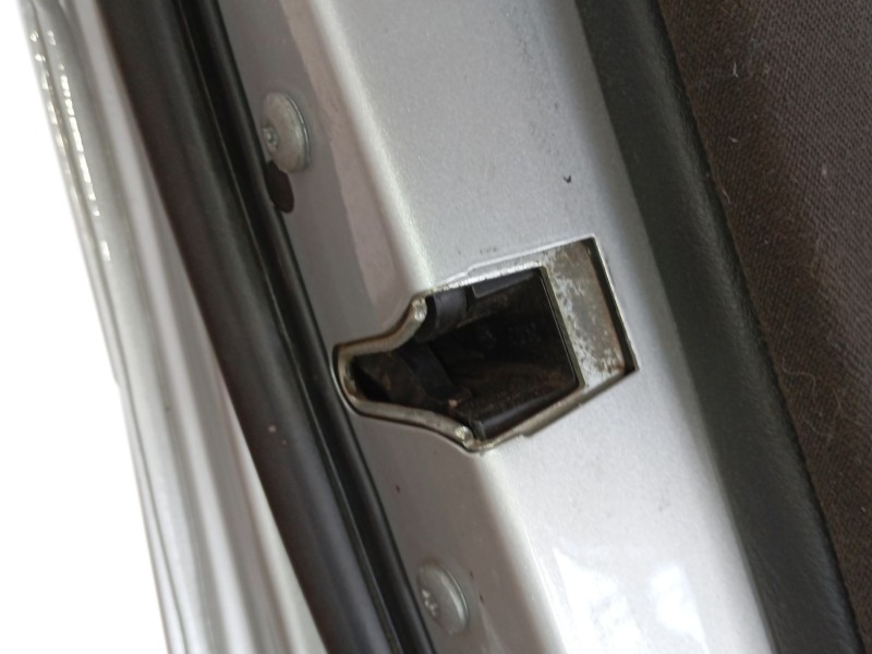 Recambio de puerta delantera izquierda para bmw 3 (e46) 316 i referencia OEM IAM   