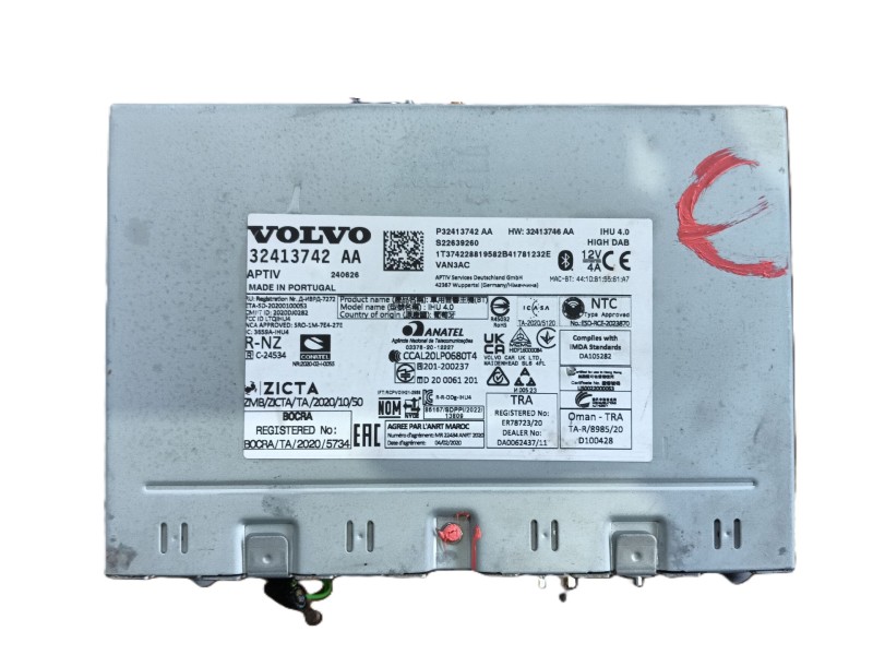 Recambio de sistema audio / radio cd para volvo xc40 (536) b3 mild-hybrid referencia OEM IAM 36010873  