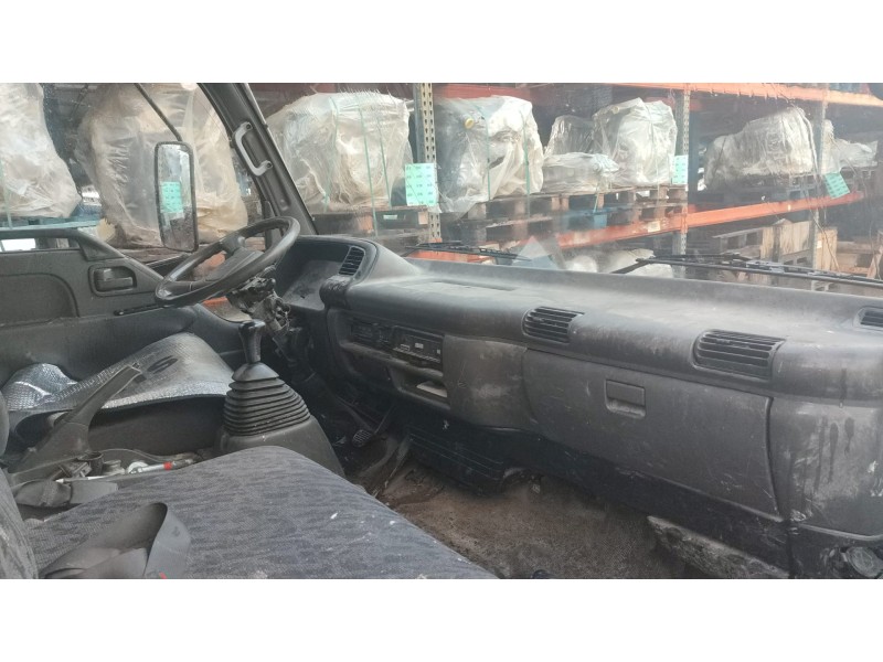 isuzu npr77l 3.0d del año 2004