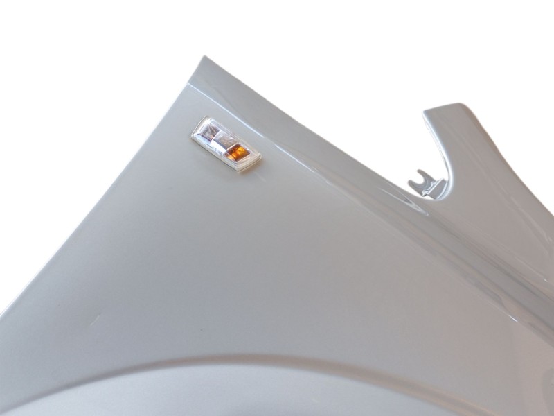 Recambio de aleta delantera derecha para opel zafira / zafira family b (a05) 1.9 cdti (m75) referencia OEM IAM   