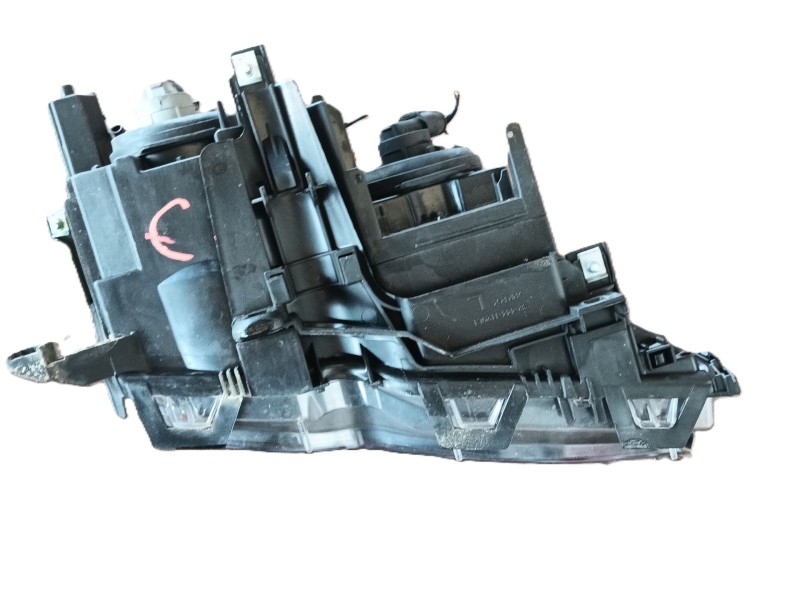 Recambio de faro izquierdo para bmw 3 (e46) 316 i referencia OEM IAM   