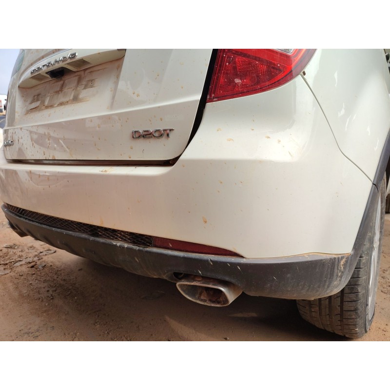 Recambio de paragolpes trasero para ssangyong korando (ck) 2.0 e-xdi referencia OEM IAM   