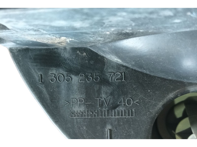 Recambio de faro izquierdo para volkswagen polo iv (9n_, 9a_) 1.4 16v referencia OEM IAM   