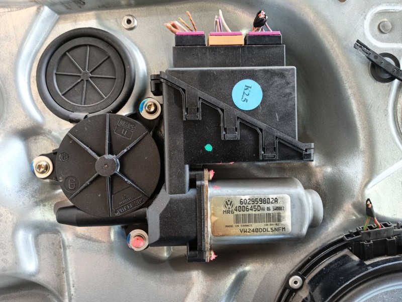 Recambio de elevalunas delantero derecho para volkswagen polo iv (9n_, 9a_) 1.4 16v referencia OEM IAM   