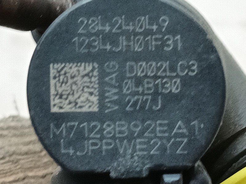 Recambio de inyector para volkswagen polo v (6r1, 6c1) 1.4 tdi referencia OEM IAM 4B130277J  