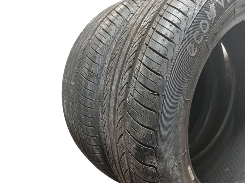 Recambio de neumatico para » otros... modelos referencia OEM IAM 185/60 R15 84H 2 OVATION