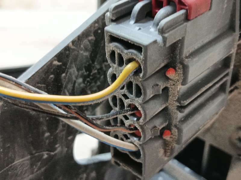 Recambio de cerradura puerta trasera izquierda para ford fiesta v (jh_, jd_) 1.4 tdci referencia OEM IAM   