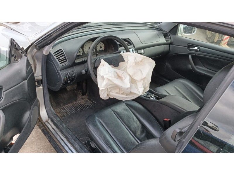 mercedes-benz clk (c208) del año 1999