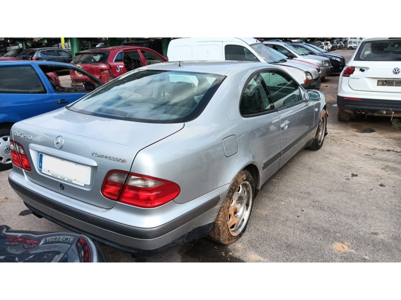 mercedes-benz clk (c208) del año 1999