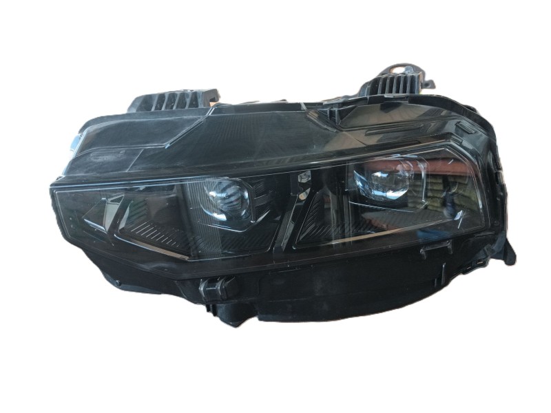 Recambio de faro izquierdo para lynk & co 01 phev referencia OEM IAM   