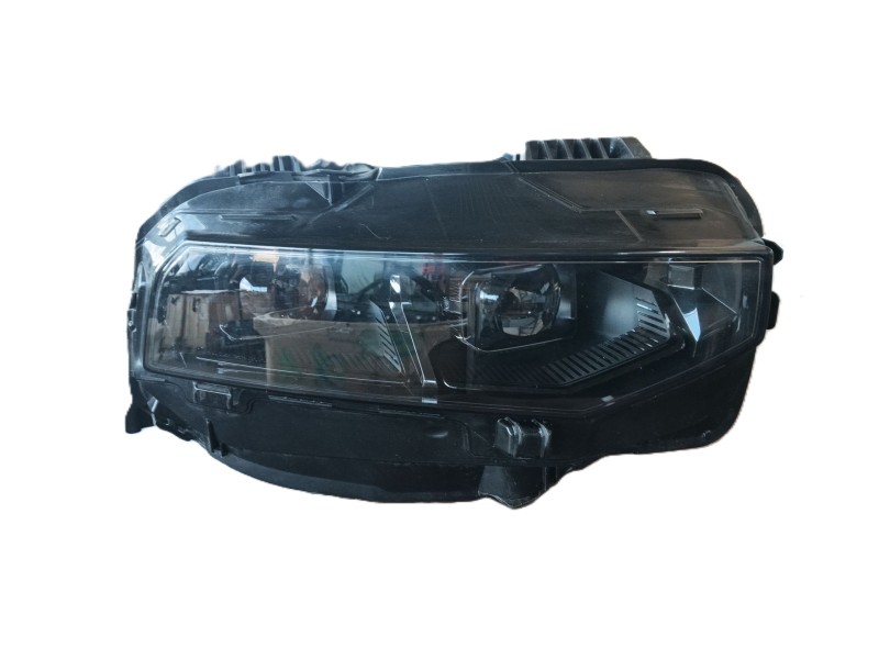 Recambio de faro derecho para lynk & co 01 phev referencia OEM IAM   