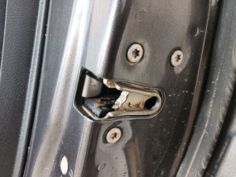 Recambio de puerta trasera derecha para jeep renegade suv (bu, b1, bv) 1.0 t-gdi referencia OEM IAM 52051449  