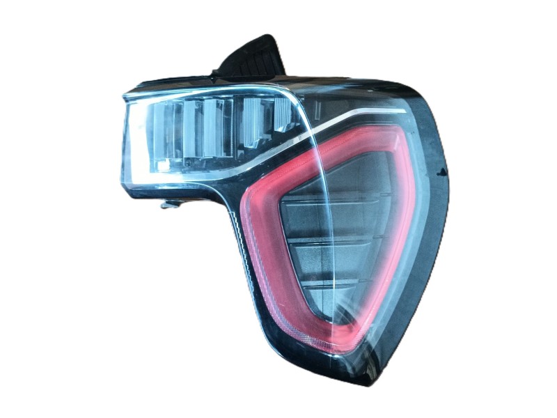 Recambio de piloto trasero derecho para lynk & co 01 phev referencia OEM IAM   