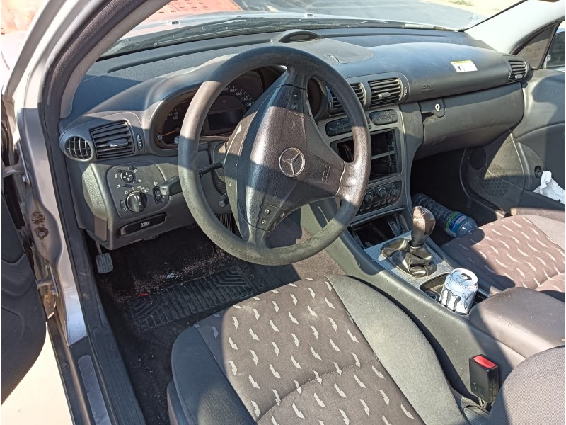 mercedes-benz clase c coupé (cl203) del año 2005
