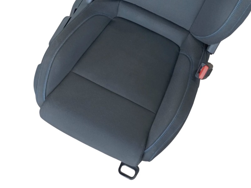 Recambio de juego asientos completo para lynk & co 01 phev referencia OEM IAM   