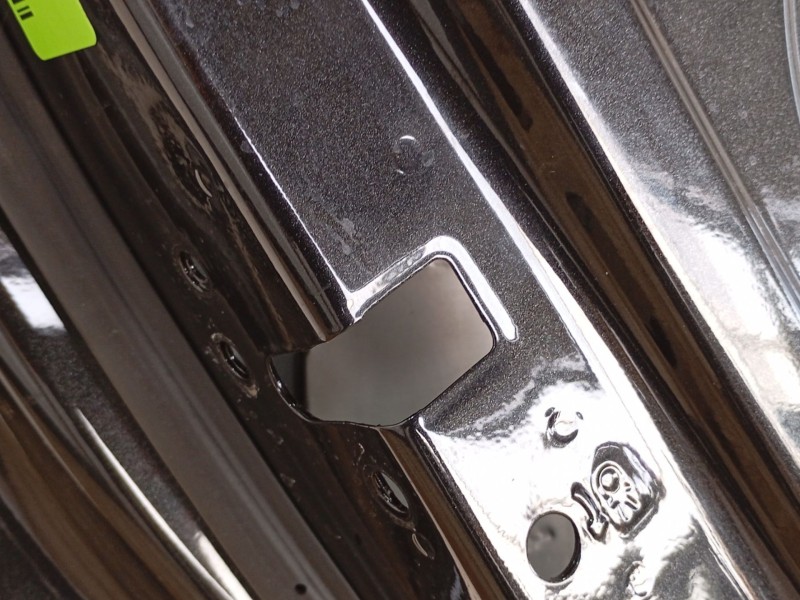 Recambio de puerta trasera izquierda para lynk & co 01 phev referencia OEM IAM   