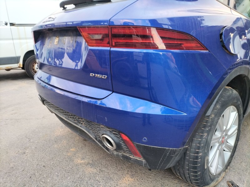 Recambio de paragolpes trasero para jaguar e-pace (x540) 2.0 d150 referencia OEM IAM   