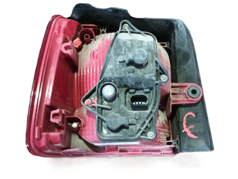 Recambio de piloto trasero derecho para volkswagen touran (1t3) 1.6 tdi referencia OEM IAM 1T0945096R  