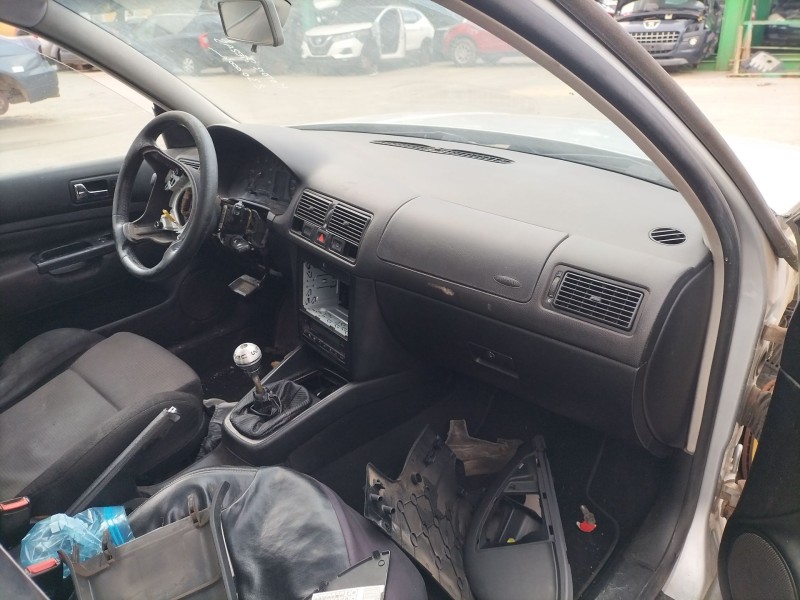 volkswagen golf iv (1j1) del año 2001