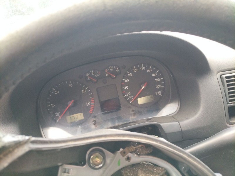 volkswagen golf iv (1j1) del año 2001