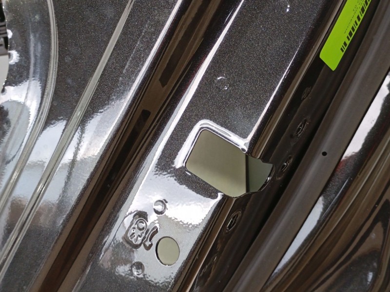 Recambio de puerta trasera derecha para lynk & co 01 phev referencia OEM IAM   