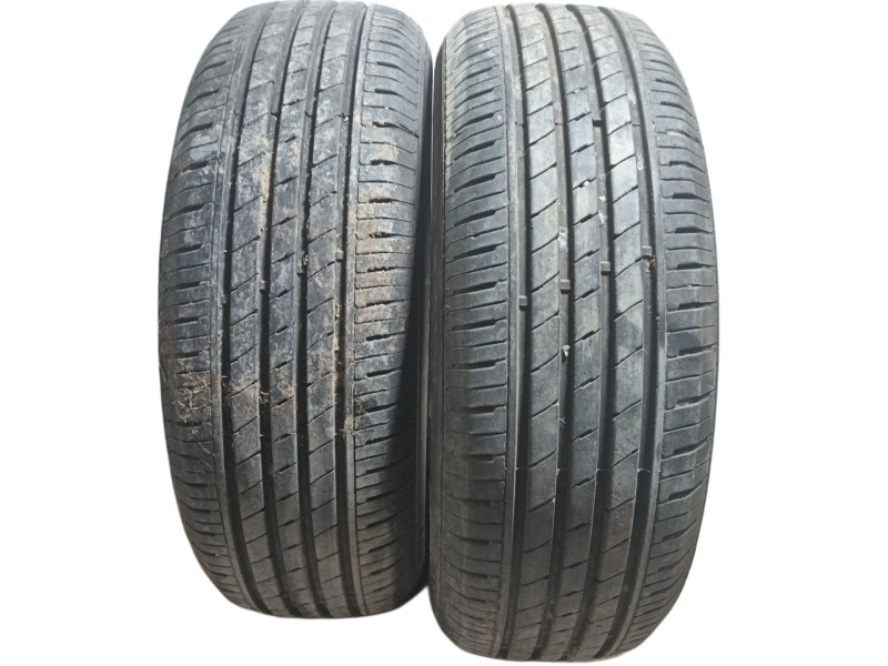 Recambio de neumatico para » otros... modelos referencia OEM IAM 195/60 R15 88H 2 ZEETEX