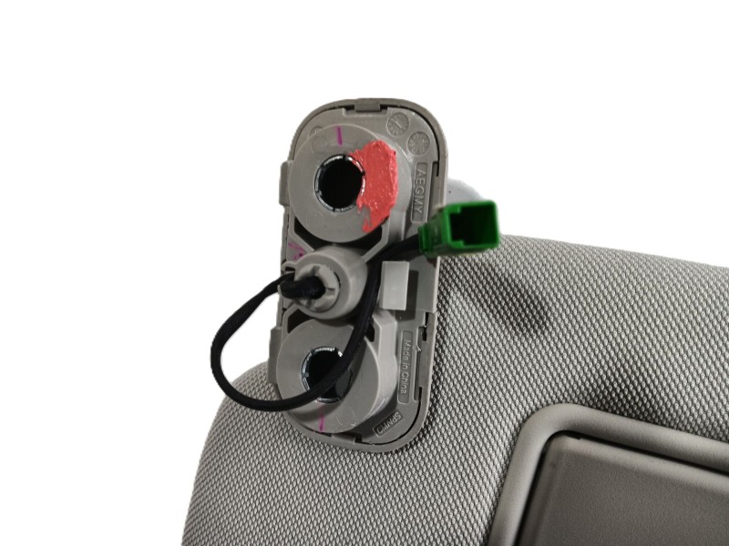 Recambio de parasol izquierdo para lynk & co 01 phev referencia OEM IAM   