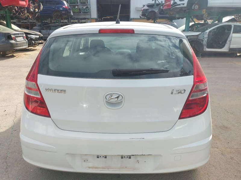 Recambio de porton trasero para hyundai i30 (fd) 1.4 referencia OEM IAM   