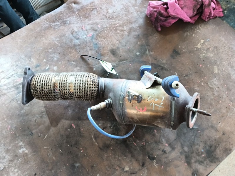 Recambio de filtro de particulas para lynk & co 01 phev referencia OEM IAM   